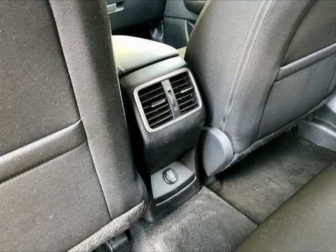 Used 2020 Kia Sportage LX FWD image 10