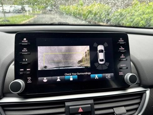 Used 2022 Honda Accord EX-L image 45