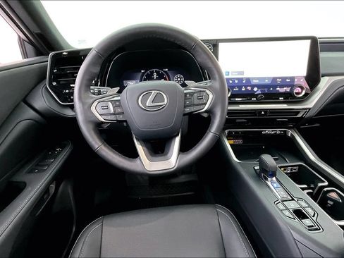 Used 2025 Lexus TX 350 AWD w/ Technology Package image 6