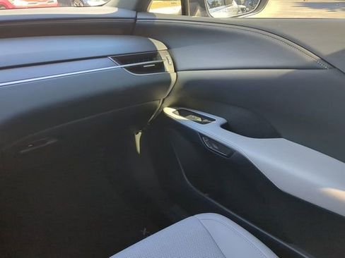 Used 2025 Lexus RX 350h w/ Convenience Package image 20