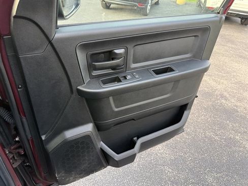 Used 2016 RAM 1500 Express AWD/4WD image 41