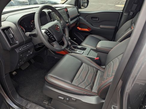 New 2026 Nissan Frontier PRO-4X w/ Pro Premium Package AWD/4WD image 10