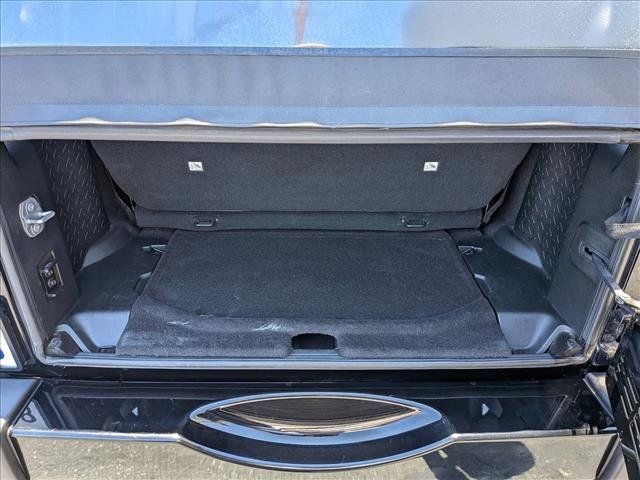 Used 2018 Jeep Wrangler Sport AWD/4WD image 6