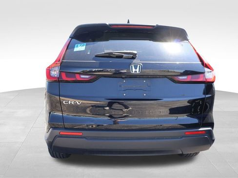 Used 2025 Honda CR-V LX image 11