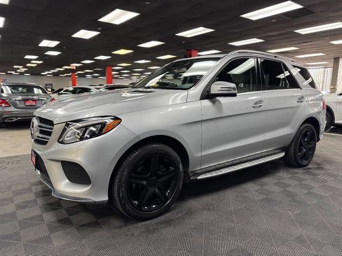 Used 2016 Mercedes-Benz GLE 400 4MATIC image 7