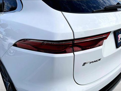 Used 2023 Jaguar F-PACE S AWD/4WD image 29