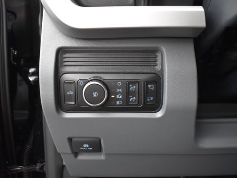 New 2026 Ford F250 XLT image 13