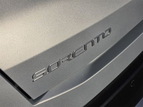 New 2026 Kia Sorento SX image 7