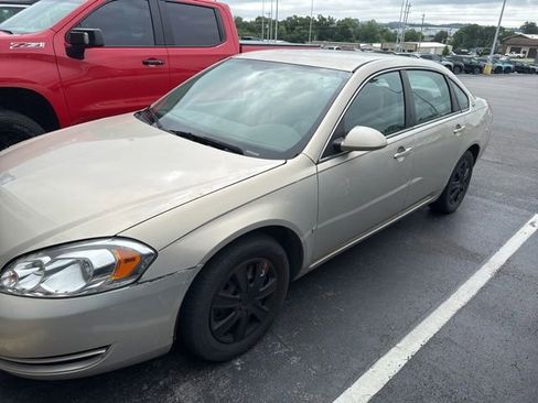 Used 2008 Chevrolet Impala LS FWD image 3