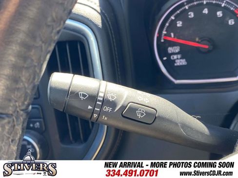 Used 2022 Chevrolet Silverado 1500 LT AWD/4WD image 64