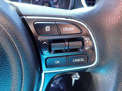 Used 2018 Kia Sportage LX AWD/4WD image 16