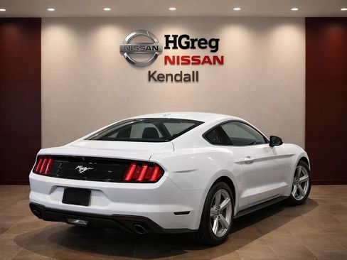 Used 2020 Ford Mustang Coupe w/ Equipment Group 101A RWD image 6