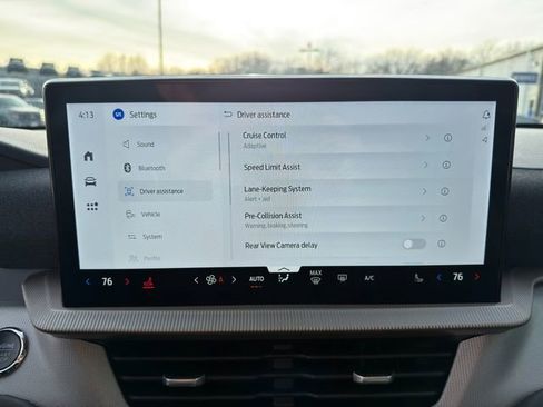 Used 2025 Ford Explorer Active image 32