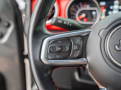 Used 2021 Jeep Gladiator Rubicon w/ Safety Group image 30