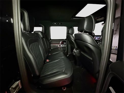 Used 2022 Mercedes-Benz G 550 G 550 image 22