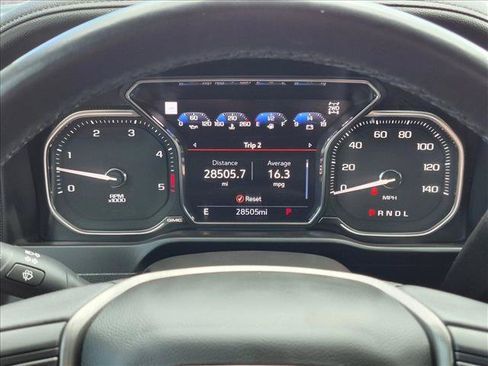Used 2022 GMC Sierra 2500 Denali AWD/4WD image 10