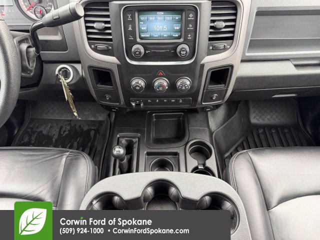 Used 2018 RAM 2500 Tradesman w/ Chrome Appearance Group AWD/4WD image 24