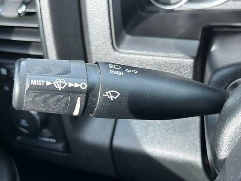 Used 2018 RAM 1500 Rebel w/ Luxury Group image 38