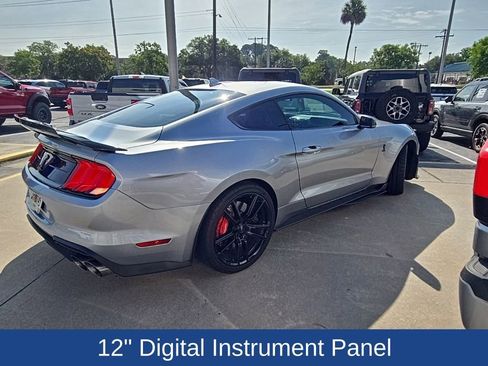 Used 2021 Ford Mustang Shelby GT500 w/ Technology Package RWD image 6