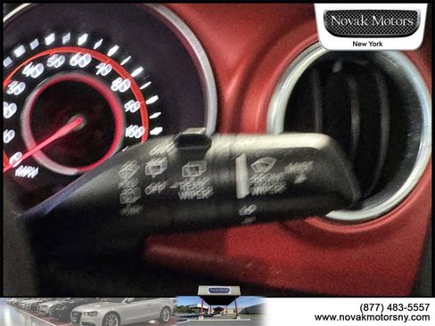 Used 2021 Jeep Wrangler Unlimited Rubicon image 17