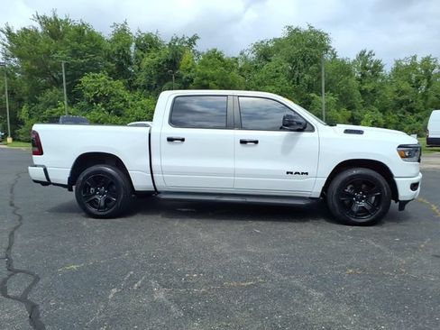 Used 2023 RAM 1500 Big Horn AWD/4WD image 8