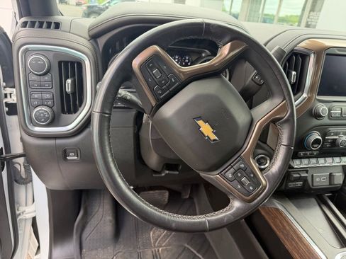 Used 2022 Chevrolet Silverado 3500 High Country AWD/4WD image 11