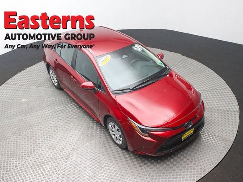 Used 2024 Toyota Corolla LE image 5