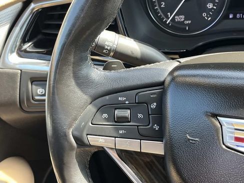 Used 2020 Cadillac XT6 Premium Luxury w/ Platinum Package AWD/4WD image 16
