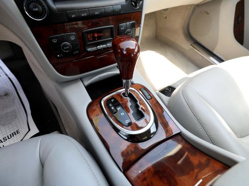 Used 2005 Mercedes-Benz S 500 image 19