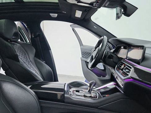 Used 2020 BMW X6 M Competition w/ Executive Package image 34