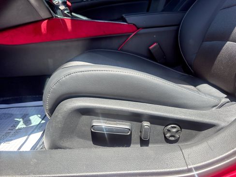 Used 2018 Honda Accord Sport image 14