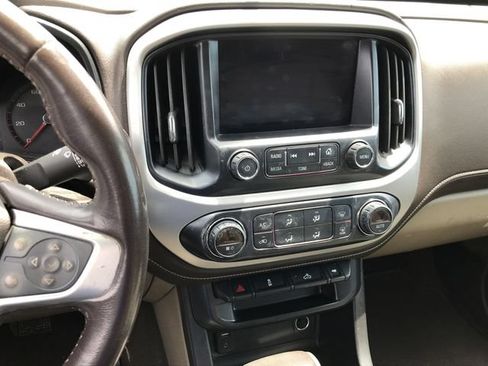 Used 2016 GMC Canyon SLE w/ SLE Convenience Package AWD/4WD image 9