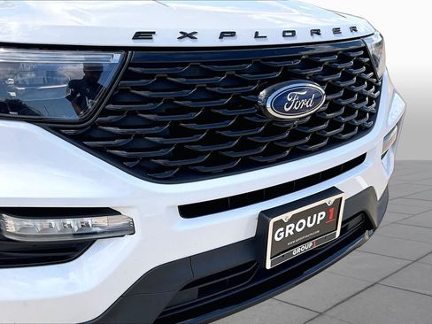 Used 2023 Ford Explorer ST-Line w/ Class IV Trailer Tow Package RWD image 29