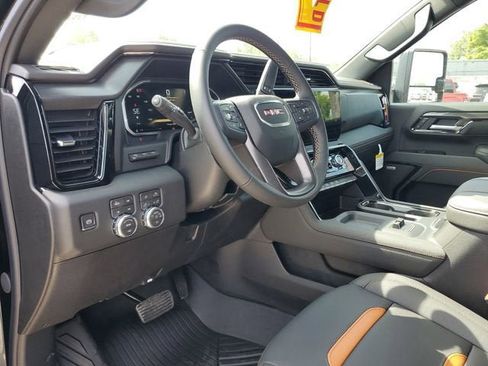 New 2026 GMC Sierra 2500 AT4 w/ AT4 Premium Plus Package AWD/4WD image 21