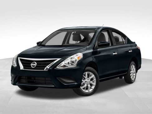 Used 2017 Nissan Versa S Plus FWD image 4