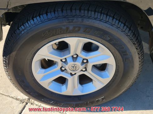 Certified 2021 Toyota 4Runner SR5 Premium w/ Moonroof Package image 9