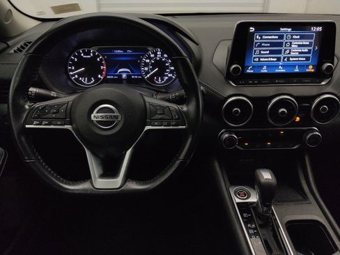 Used 2022 Nissan Sentra SV FWD image 22