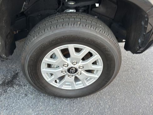 Certified 2024 Toyota Tacoma SR5 image 32