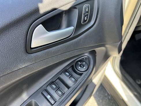 Used 2018 Ford Escape SEL FWD image 20