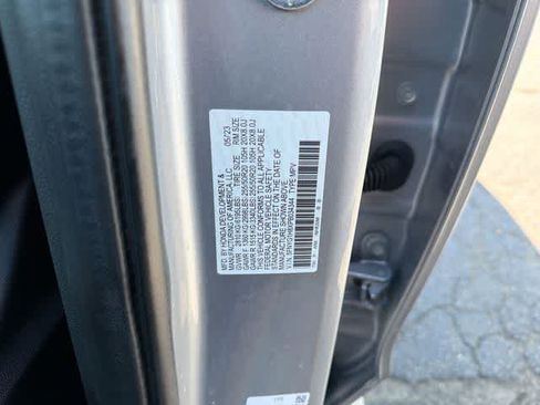 Used 2023 Honda Pilot Elite image 35