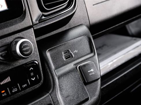 Used 2023 RAM ProMaster 2500 image 25