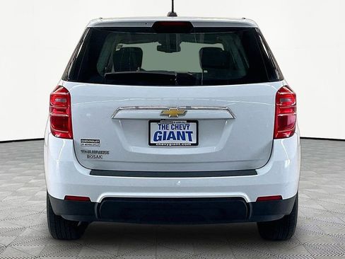 Used 2017 Chevrolet Equinox LS FWD image 5