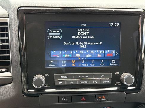 Used 2024 Nissan Frontier SV RWD image 24