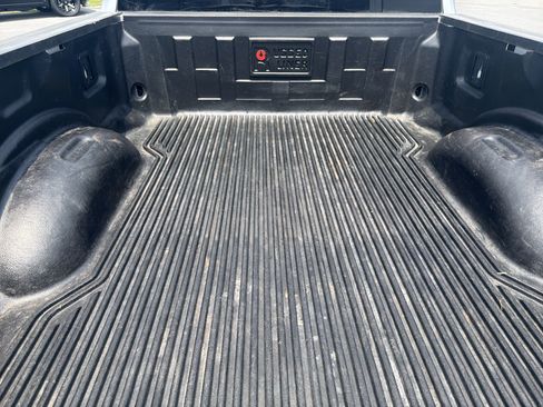 Used 2018 Ford F250 XLT AWD/4WD image 6