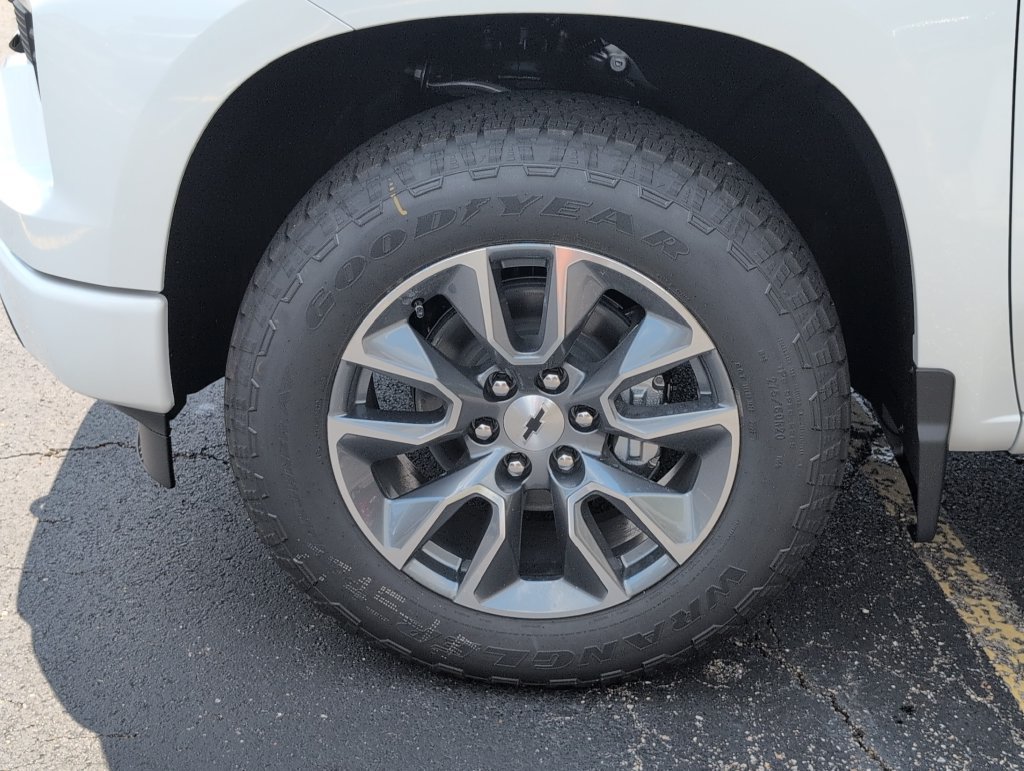 New 2026 Chevrolet Silverado 1500 RST RWD image 11