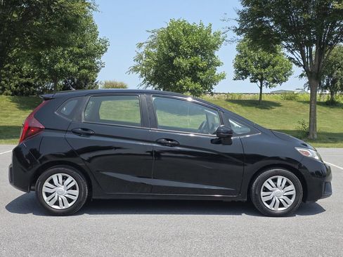 Used 2016 Honda Fit LX image 9