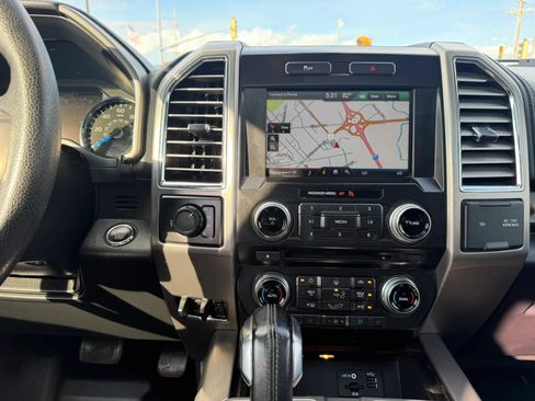 Used 2015 Ford F150 Platinum w/ Trailer Tow Package AWD/4WD image 73