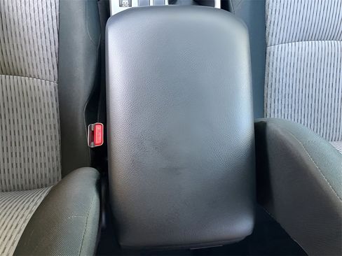 Used 2017 Toyota 4Runner SR5 image 27