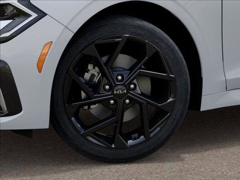 New 2026 Kia K5 GT-Line image 9