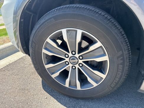 Used 2019 Nissan Armada SL w/ Premium Package image 30